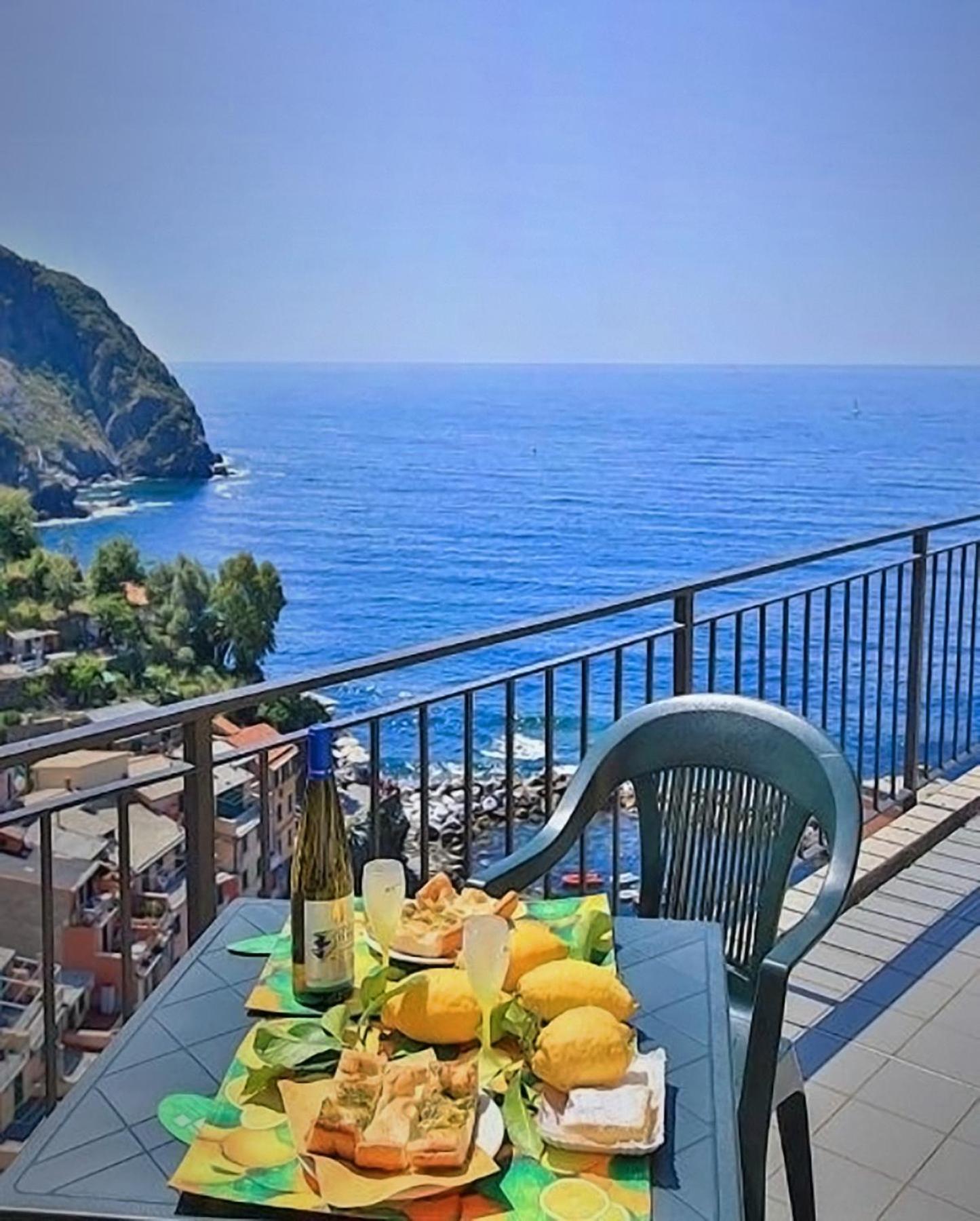 Hotel La Baia Di Rio Riomaggiore Exterior foto